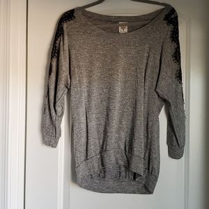 Grey long sleeve lacey sleeves